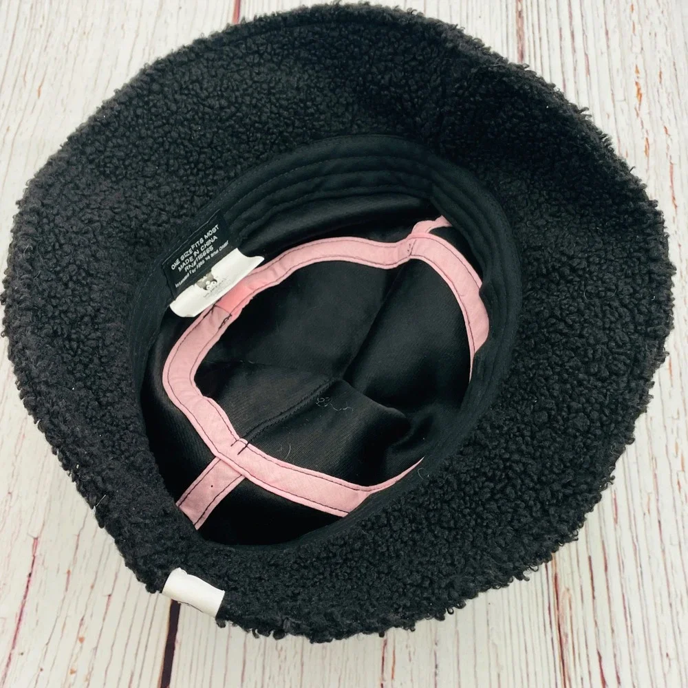 Kuromi Sanrio Bioworld Black Sherpa Faux Fur Bucket Hat with Ears SIL-34706 OSFM - Picture 6 of 8